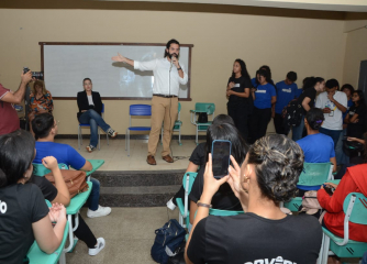 Notícia: Seduc garante melhorias estruturais e mais tempo de aula para estudantes da E.E.E.F.M. Pedro Amazonas Pedroso